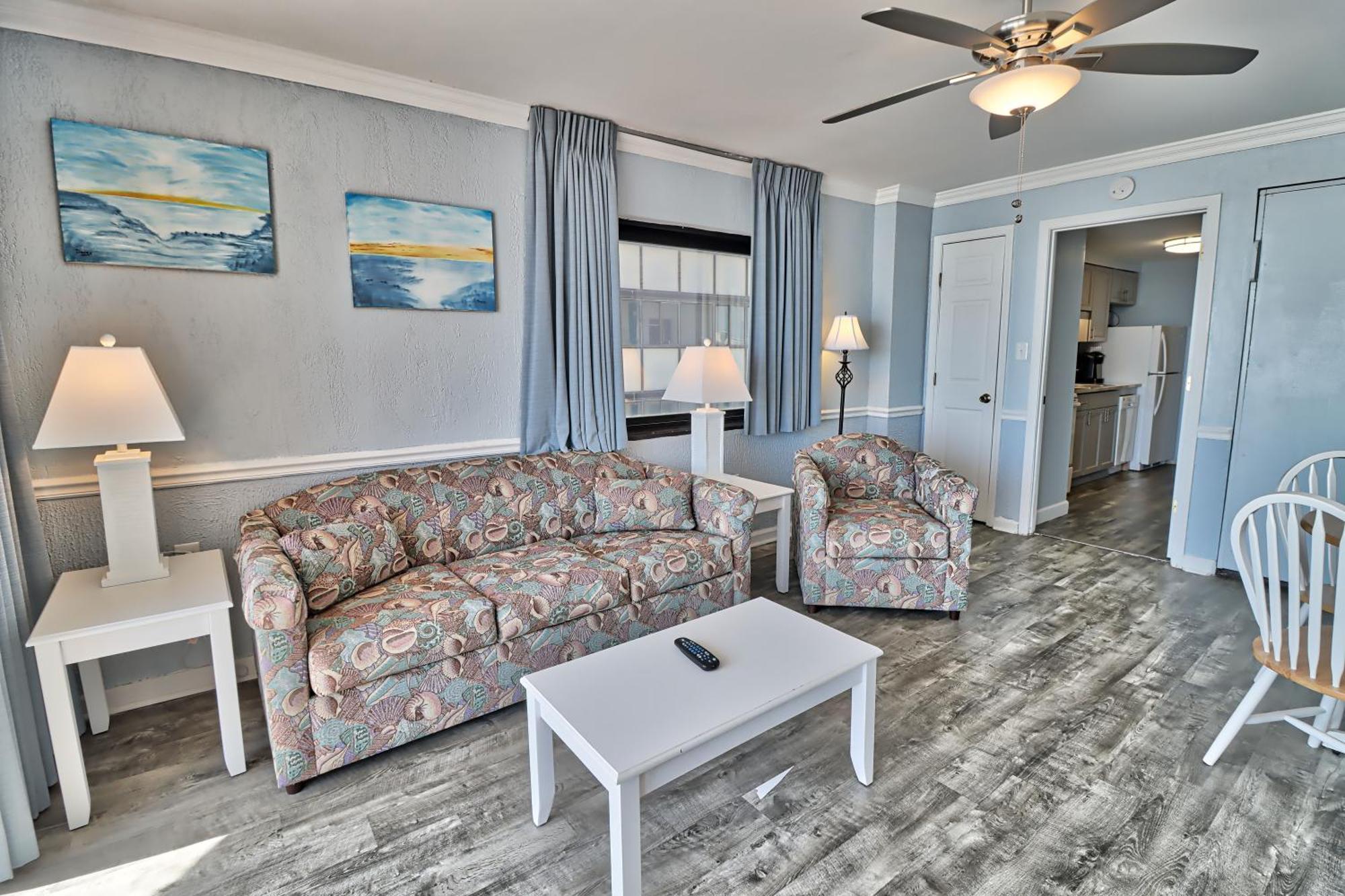 شاطئ ميرتل Suites At The Beach الغرفة الصورة